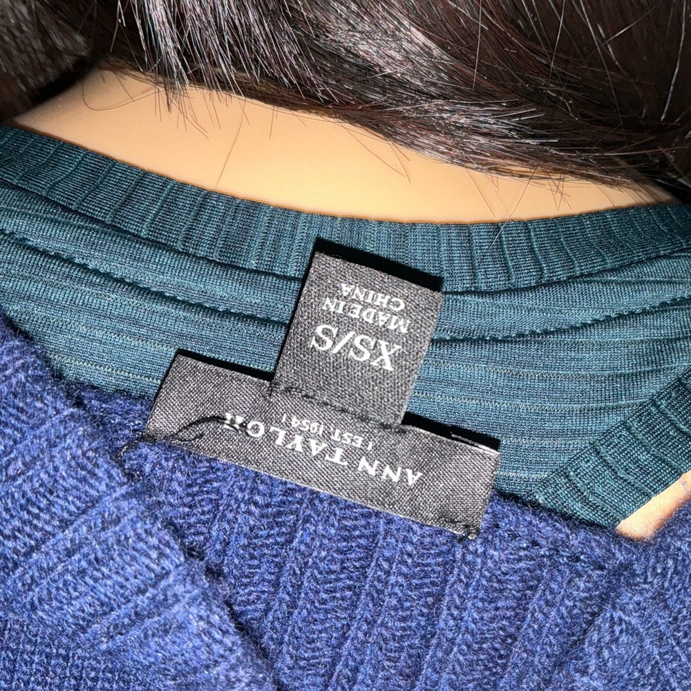 Ann Taylor Navy Poncho Sweater. Size XS / S. EUC - Picture 4 of 5